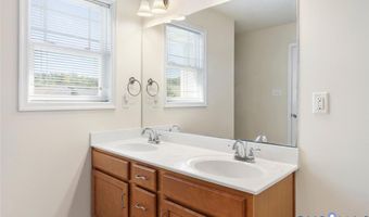 11228 Hill Ridge Ct, Ashland, VA 23005