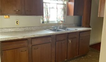 1178 Amity Ridge Rd, Amwell, PA 15311