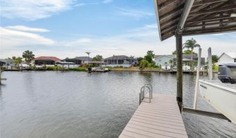 806 EAGLE Ln, Apollo Beach, FL 33572