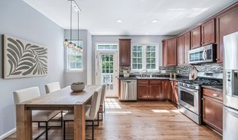 20404 TRAILS END Ter, Ashburn, VA 20147