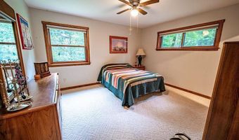 895 Vijobi Trl, Amery, WI 54001