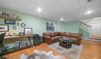 748 Northwoods Dr, Ball Ground, GA 30107