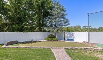 28 Hannah Lee Rd, Barnegat, NJ 08005