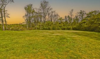 213 Blossom Ln, Blakeslee, PA 18610