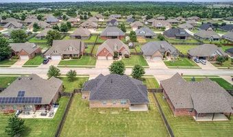 5507 Nottingham Pl, Bartlesville, OK 74006