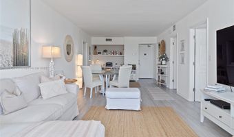 20301 W Country Club Dr 728, Aventura, FL 33180