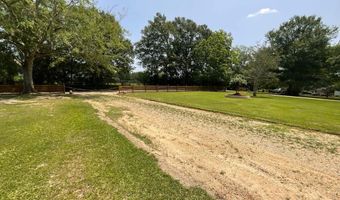 13 PULLENS Rd, Carriere, MS 39426