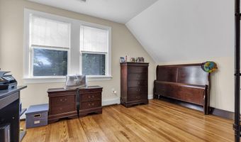 700 Halliard Ave, Beachwood, NJ 08722