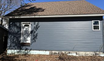 24 Prentiss St, Bangor, ME 04401