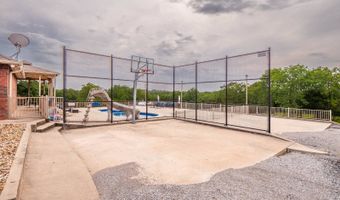 75 Walnut N Trl, McAlester, OK 74501