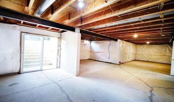 20203 HOPI Dr, Ashburn, VA 20147