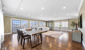 83 Central Ave, Amityville, NY 11701