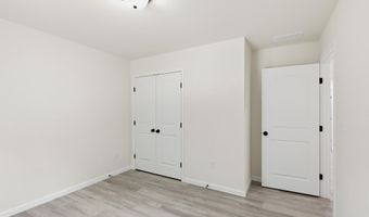 1354 COLLEGE Rd, Dover, DE 19904