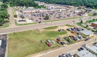 143 Hwy 51 N, Batesville, MS 38606