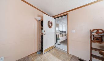 510 Missouri River Ct, Adrian, MI 49221
