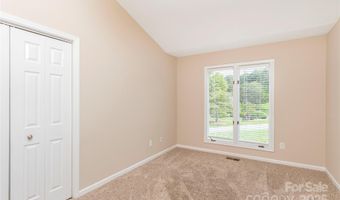 2 New Cross South S, Asheville, NC 28805