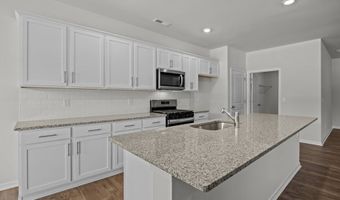 1066 QUEENSLAND Ln, Ayden, NC 28513