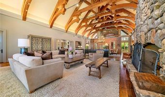 1103 Apple Pie Ridge Rd, Alto, GA 30510