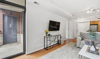 1021 N GARFIELD St 233, Arlington, VA 22201