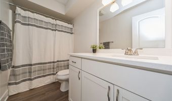 218 NE Mandy Ln, Ankeny, IA 50021