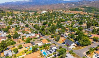 425 E Dougherty St, Fallbrook, CA 92028