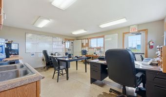 135 E Brown Dr, Avilla, IN 46710