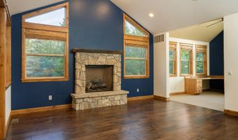 907 RIVERSIDE Dr, Bellevue, ID 83313