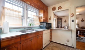 203 COMMONWEALTH Ave, Claymont, DE 19703
