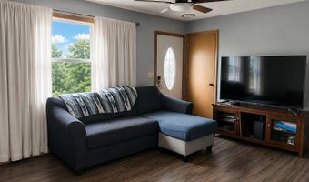 2208 Darling Ave E, Alexandria, MN 56308