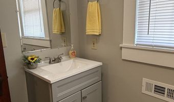 2 W Pearl St, Alamo, GA 30411