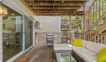 649 E 2nd 2, Boston, MA 02127