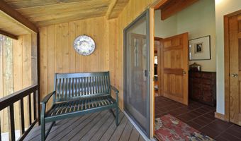 55 Mallard Dr, Becket, MA 01223