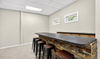 1414 Carriage Bridge Trl, Ballwin, MO 63021
