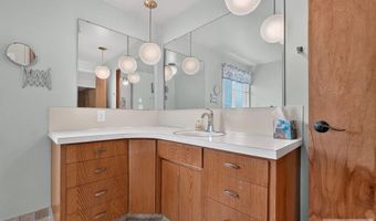 1385 S Shilling Ave, Blackfoot, ID 83221