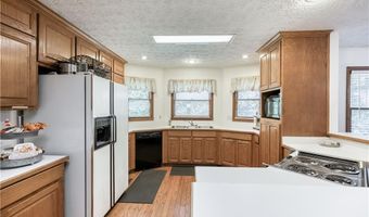 558 Auburn Rd, Auburn, GA 30011