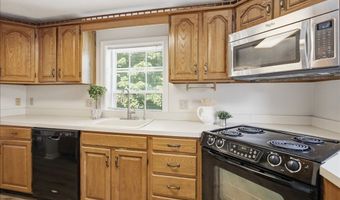 53 Front St 53, Beverly, MA 01915