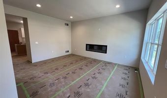 2813 Crinkle Root Dr, Fitchburg, WI 53711