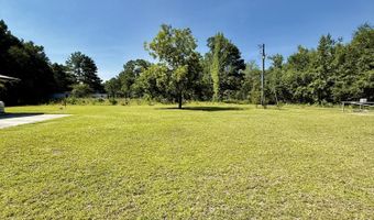 1474 Mandella Rd, Bonneau, SC 29431