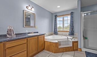 658 Allen Hill Rd, Brooklyn, CT 06234