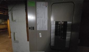 1007 7th Ave NE, Austin, MN 55912