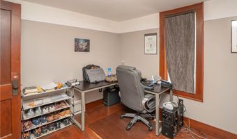 2116 Newton St, Akron, OH 44305