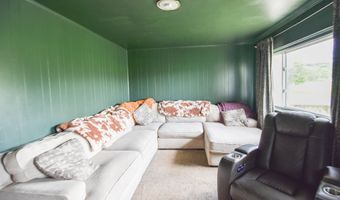 1404 Dean Dr, Albion, MI 49224
