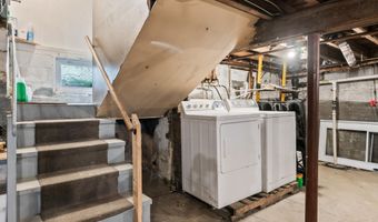 49 Western Ave, Bath, ME 04530