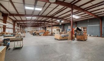 909 C St, Barling, AR 72923