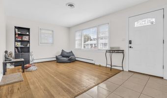 916 Beachwood Blvd, Beachwood, NJ 08722