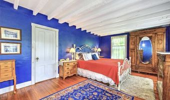 540 Greenville Rd, North Smithfield, RI 02896