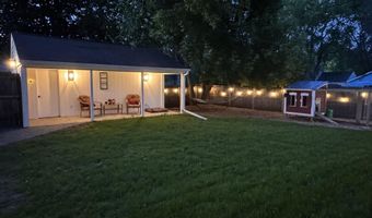 1416 N KENILWORTH Ave, Appleton, WI 54911