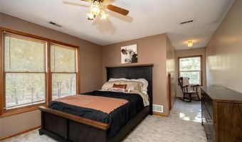 1140 N 100th Rd, Baldwin City, KS 66006