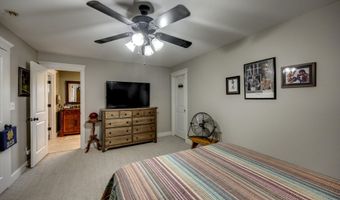 895 Woodlawn Rd UNIT 3, Bardstown, KY 40004