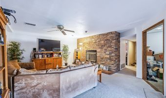 2332 Hummingbird Ln, Bullhead City, AZ 86442